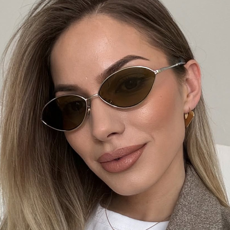 Retro Cat Eye Woman Sunglasses - Designer Sunglasses review and price