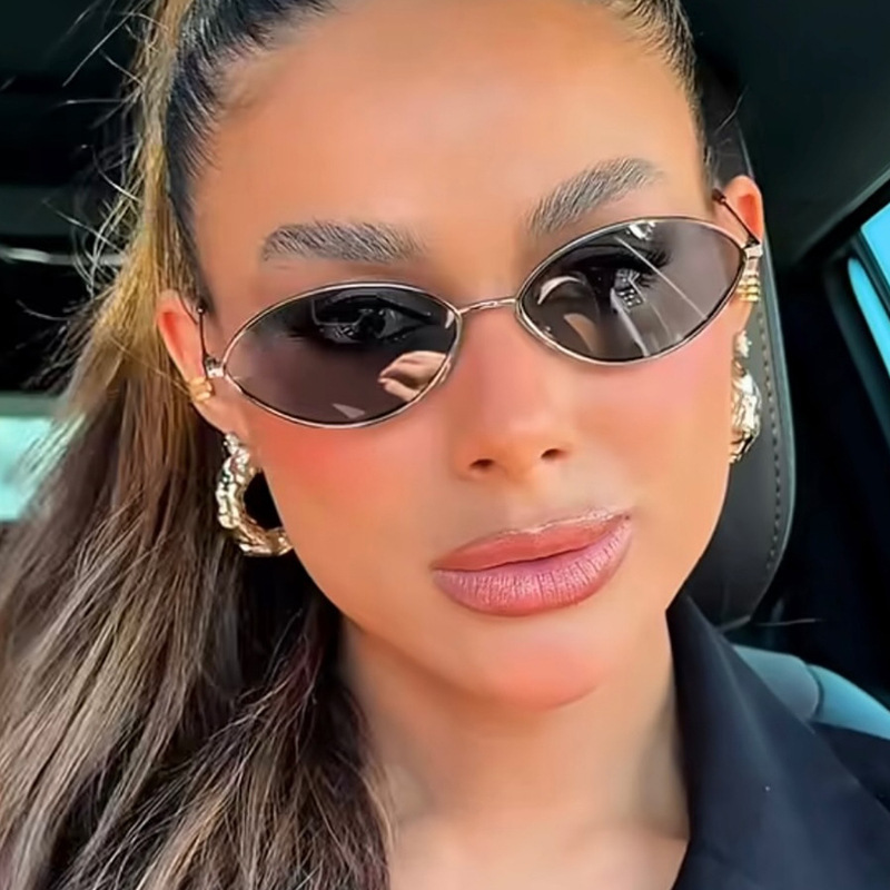 Retro Cat Eye Woman Sunglasses - Designer Sunglasses review and price