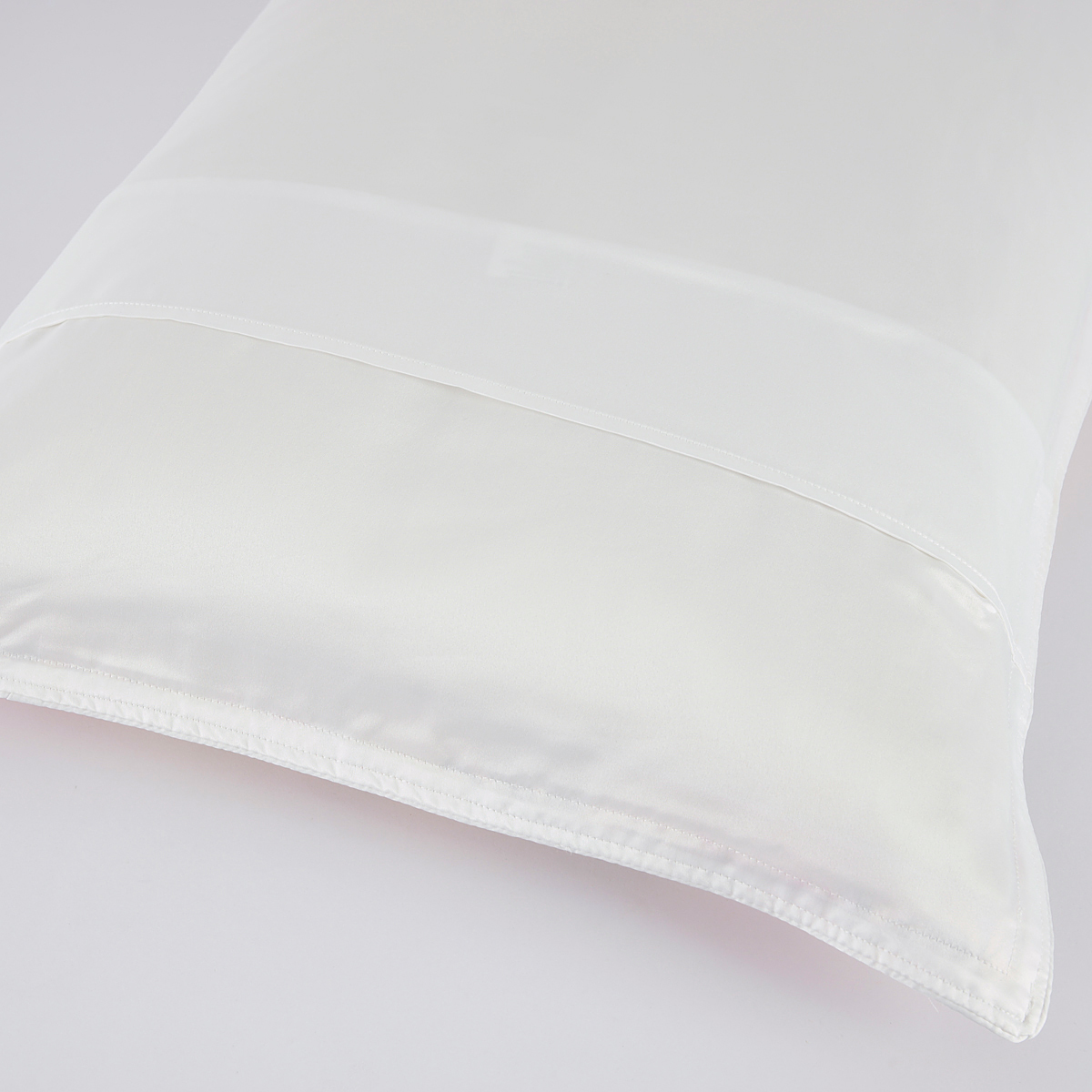 One Side Pillowcase 1pc 100% M - Silk Pillowcase review and price